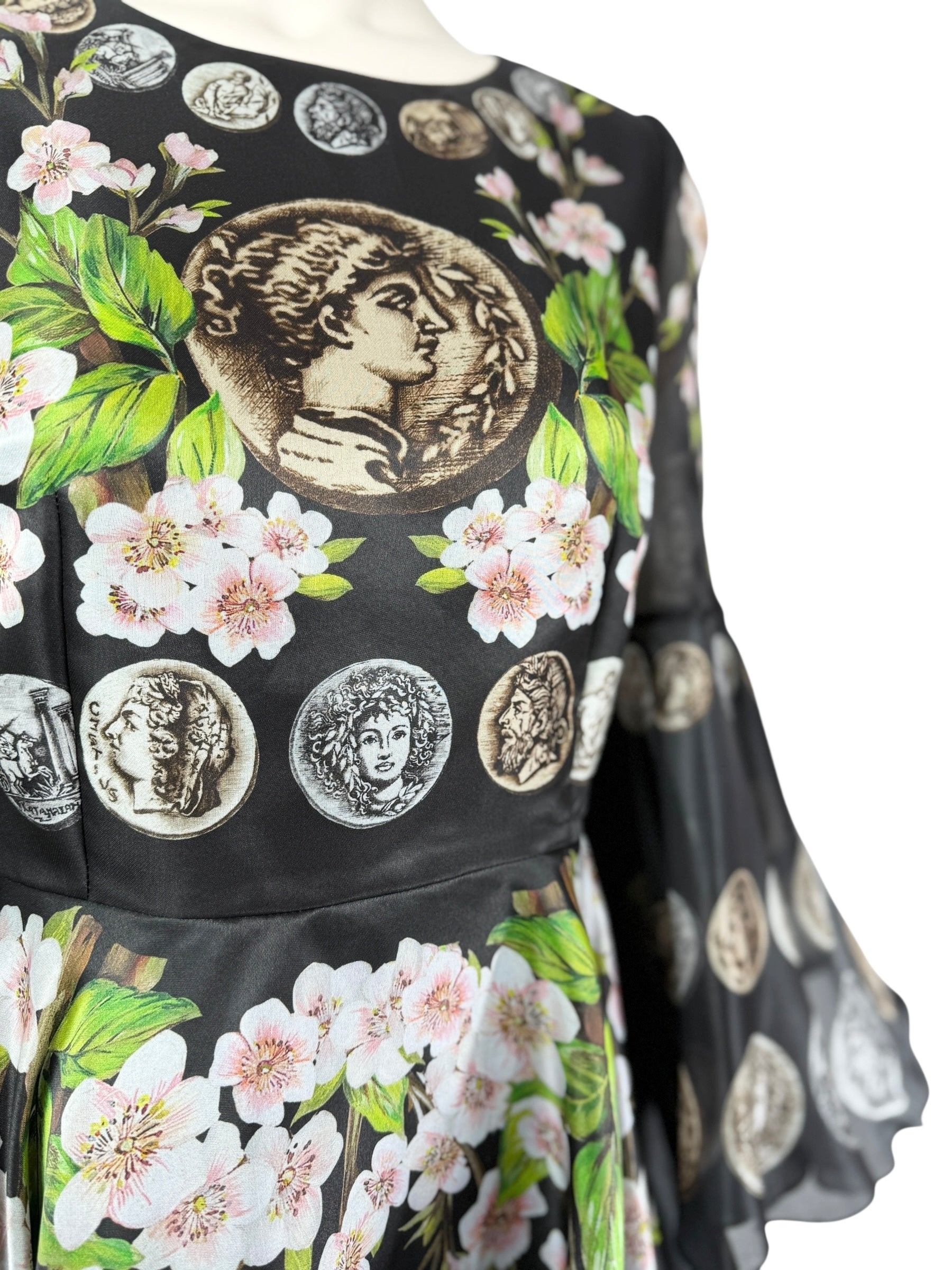 Dolce & Gabbana - Spring/Summer 2014 - Look 23 - Mini dress in black organza printed with a floral, coin motif