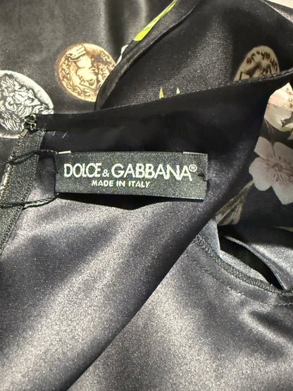 Dolce & Gabbana - Spring/Summer 2014 - Look 23 - Mini dress in black organza printed with a floral, coin motif