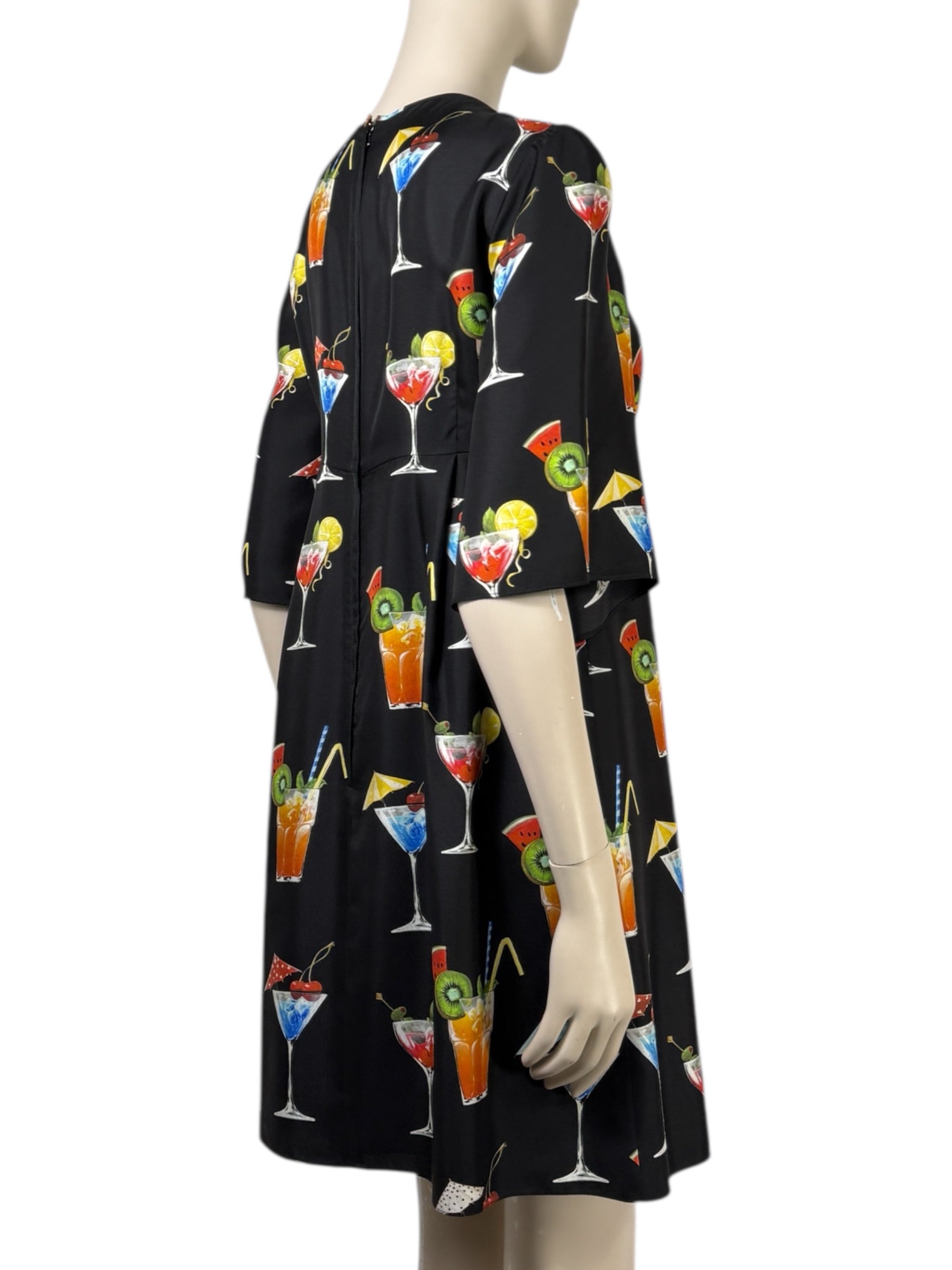 Dolce & Gabbana - Spring/Summer 2017 Collection - Printed silk dress with cocktail motif 4