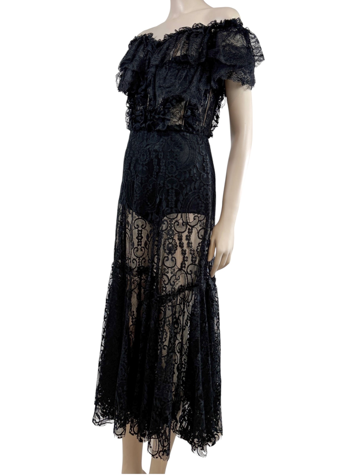 Dolce and Gabbana Spring 2017 Look 22 Black lace bustier dress