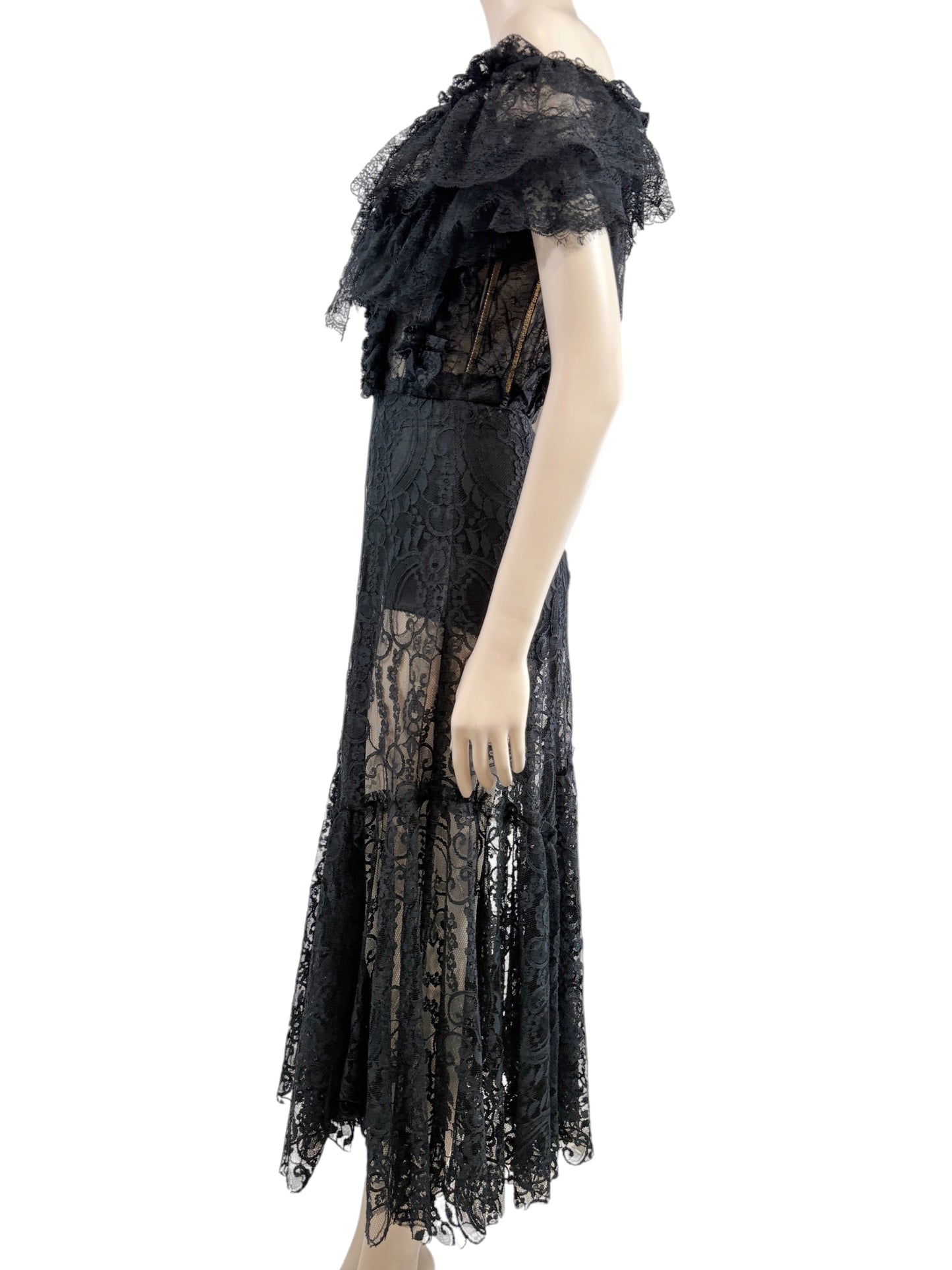 Dolce and Gabbana Spring 2017 Look 22 Black lace bustier dress