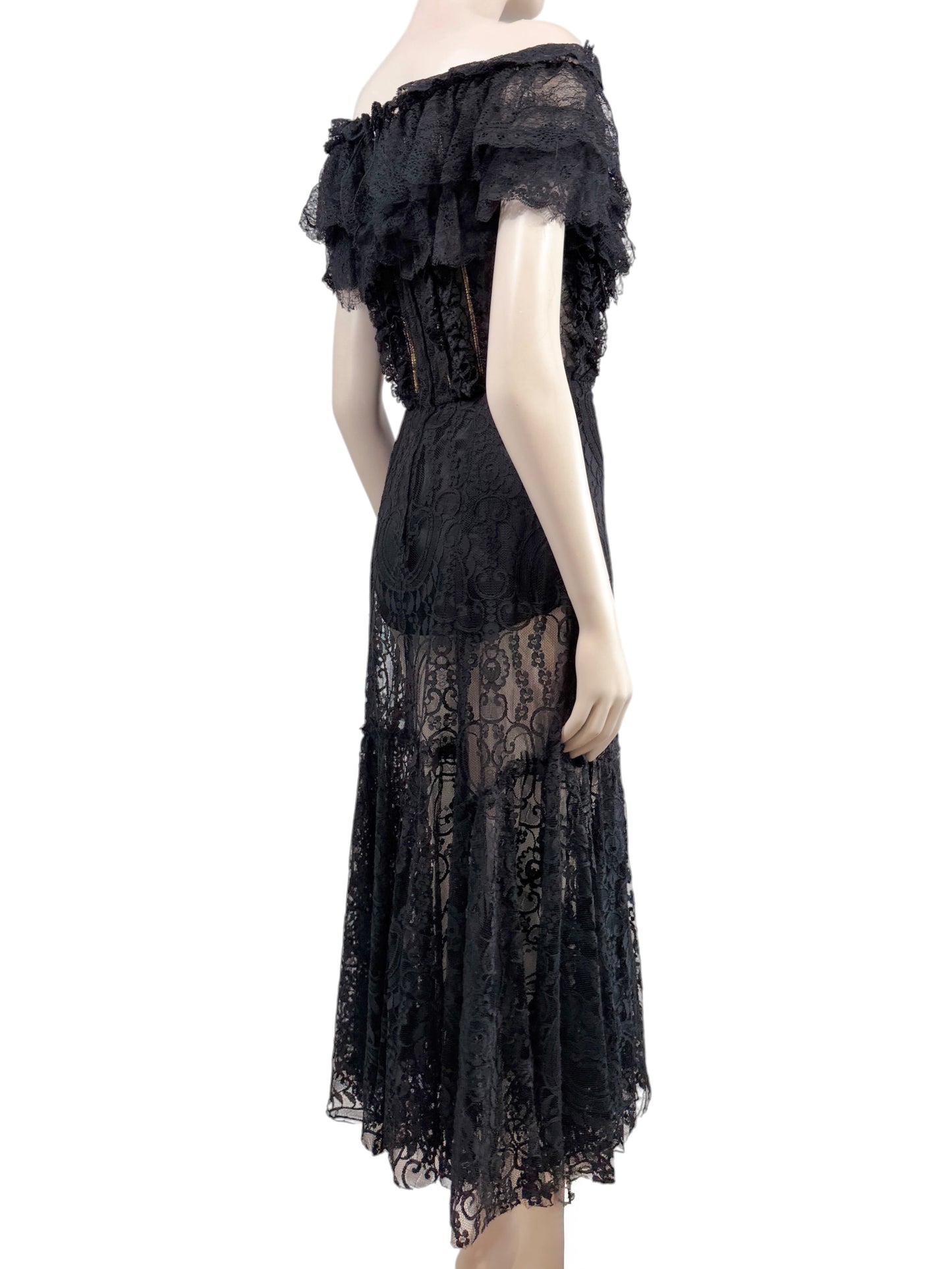 Dolce and Gabbana Spring 2017 Look 22 Black lace bustier dress
