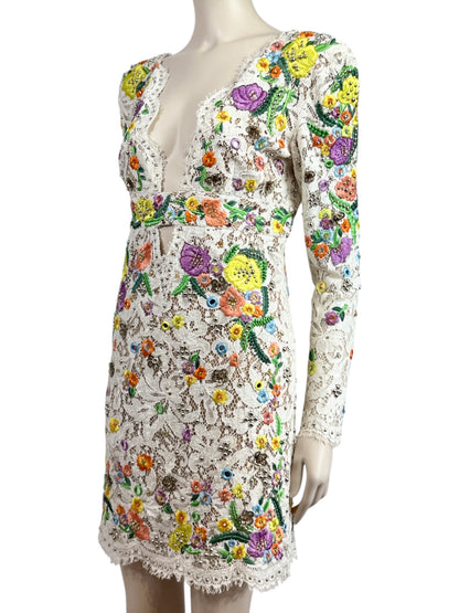 Emilio Pucci Peter Dundas Spring 2015 Look 1 Guipure lace floral dress