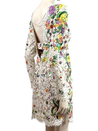 Emilio Pucci Peter Dundas Spring 2015 Look 1 Guipure lace floral dress