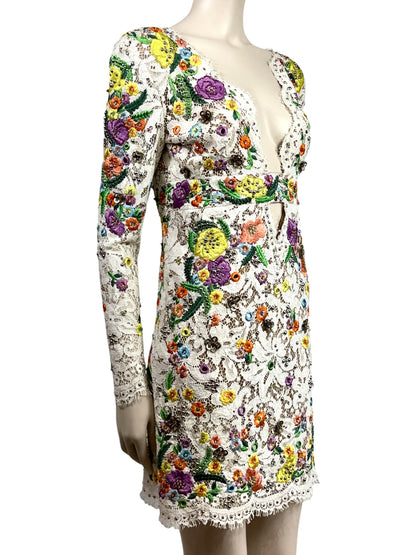 Emilio Pucci Peter Dundas Spring 2015 Look 1 Guipure lace floral dress