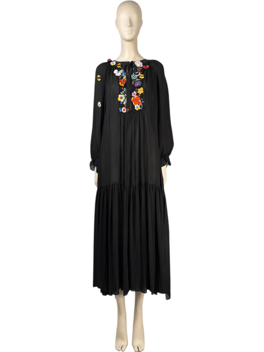 Fendi - Loose-fitting black silk crepe dress with ruffles, bodice embroidered with multicolored flowers