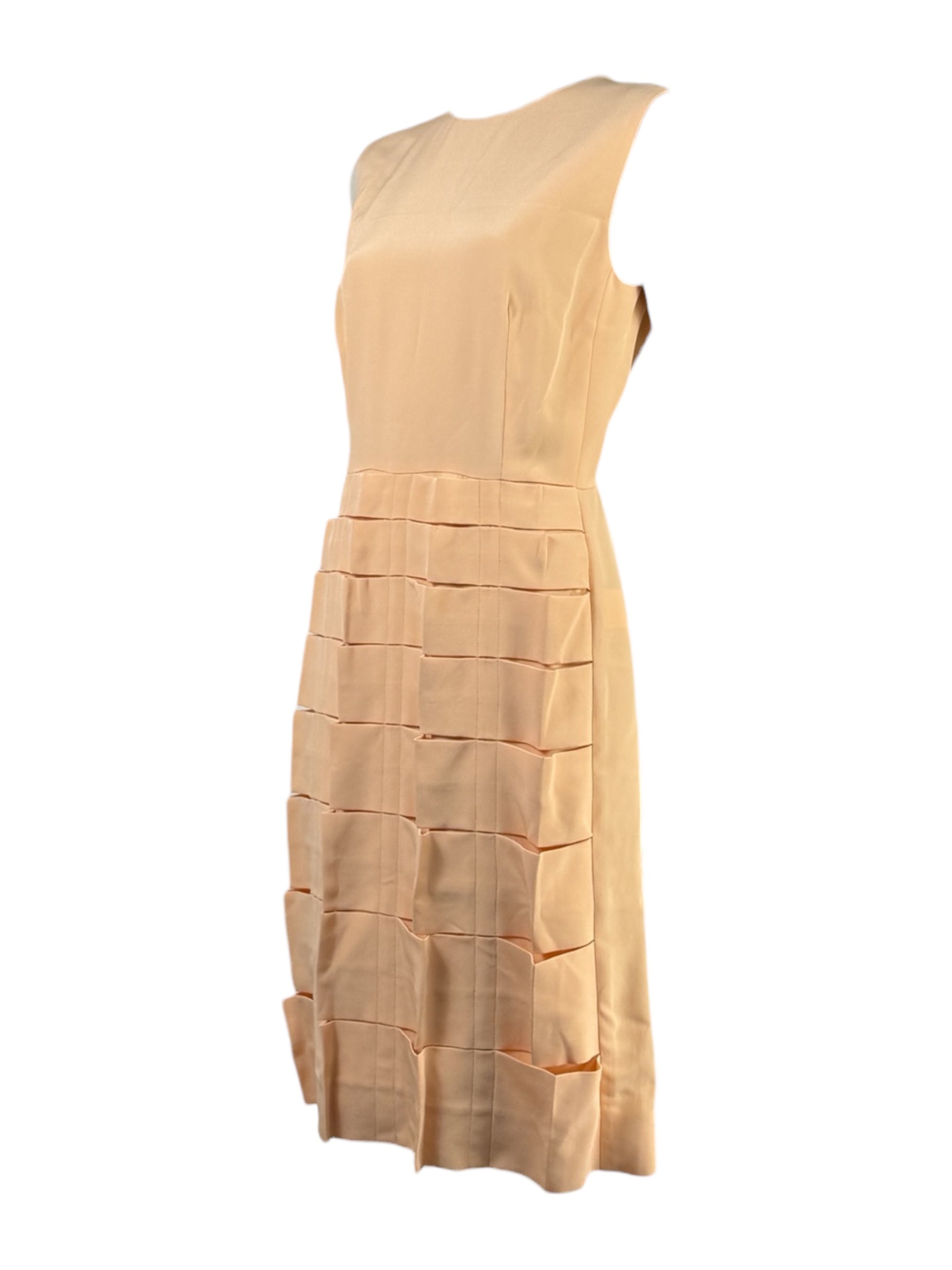 Fendi  Karl Lagerfeld & Silvia Venturini Fendi - Spring/Summer 2013  - Sleeveless dress in apricot viscose and silk 1