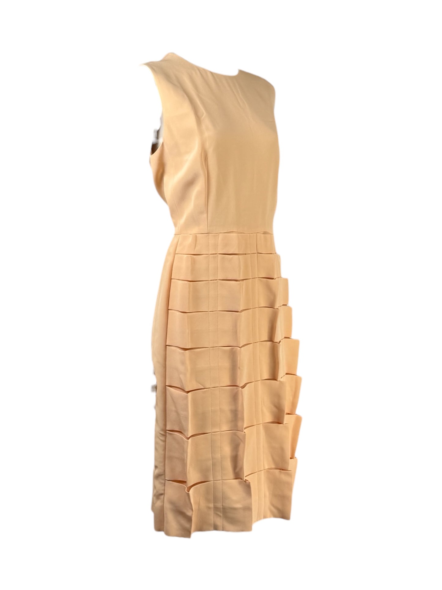 Fendi  Karl Lagerfeld & Silvia Venturini Fendi - Spring/Summer 2013  - Sleeveless dress in apricot viscose and silk 7