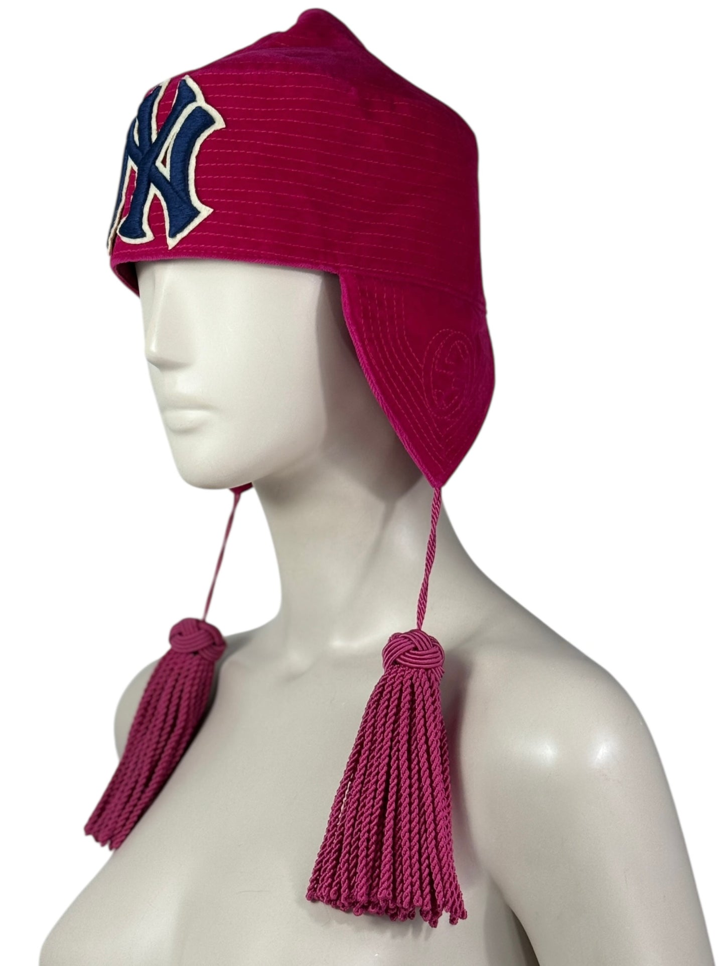 Gucci Alessandro Michele Fall 2018 Look 52 Pink tassel hat 