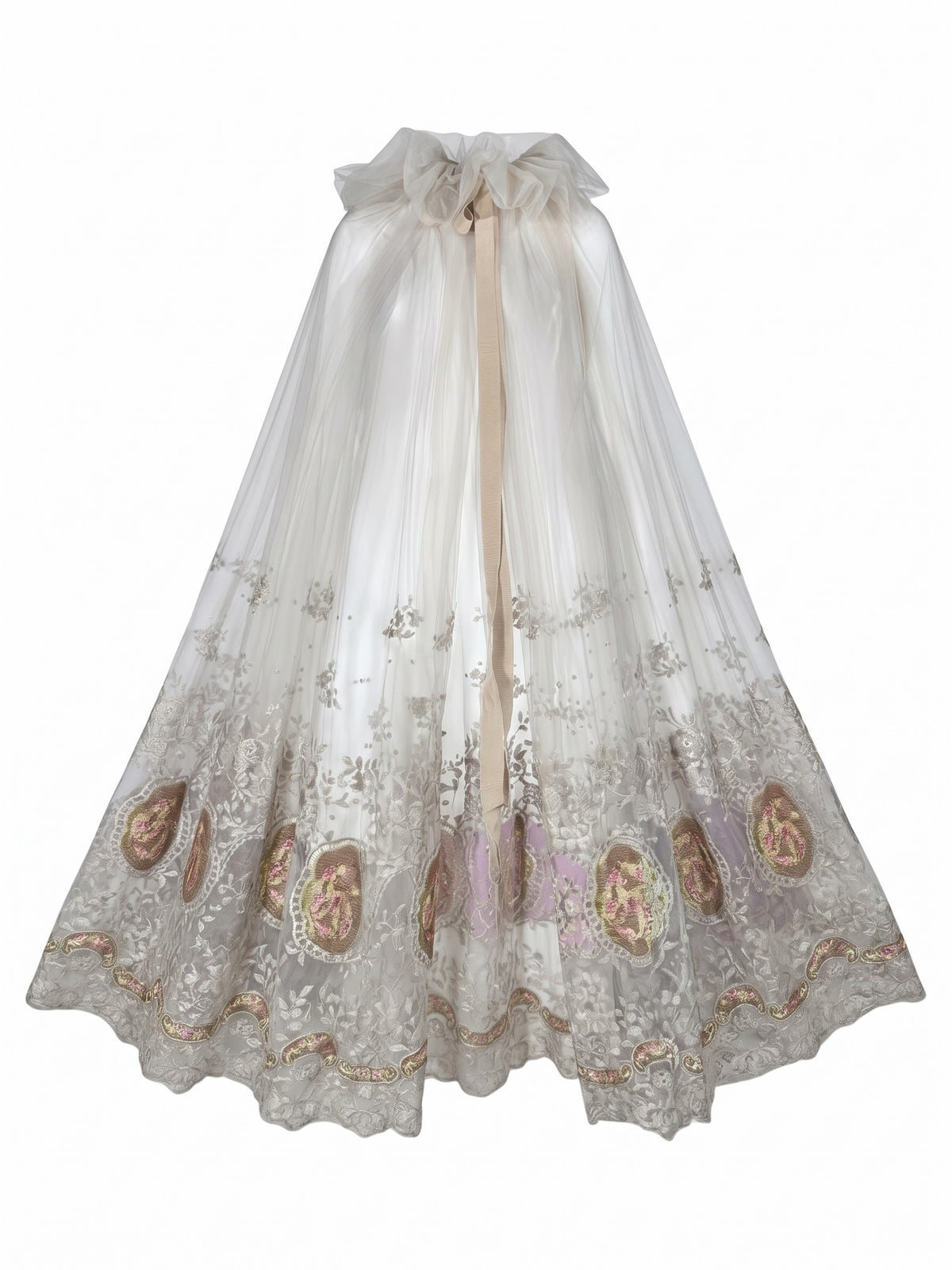 Gucci Alessandro Michele Fall 2019 Look 53 Grey embroidered tulle cape
