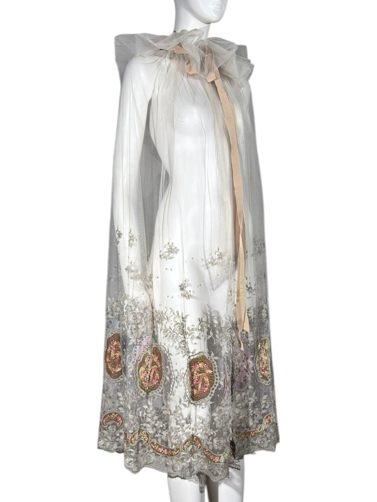 Gucci Alessandro Michele Fall 2019 Look 53 Grey embroidered tulle cape