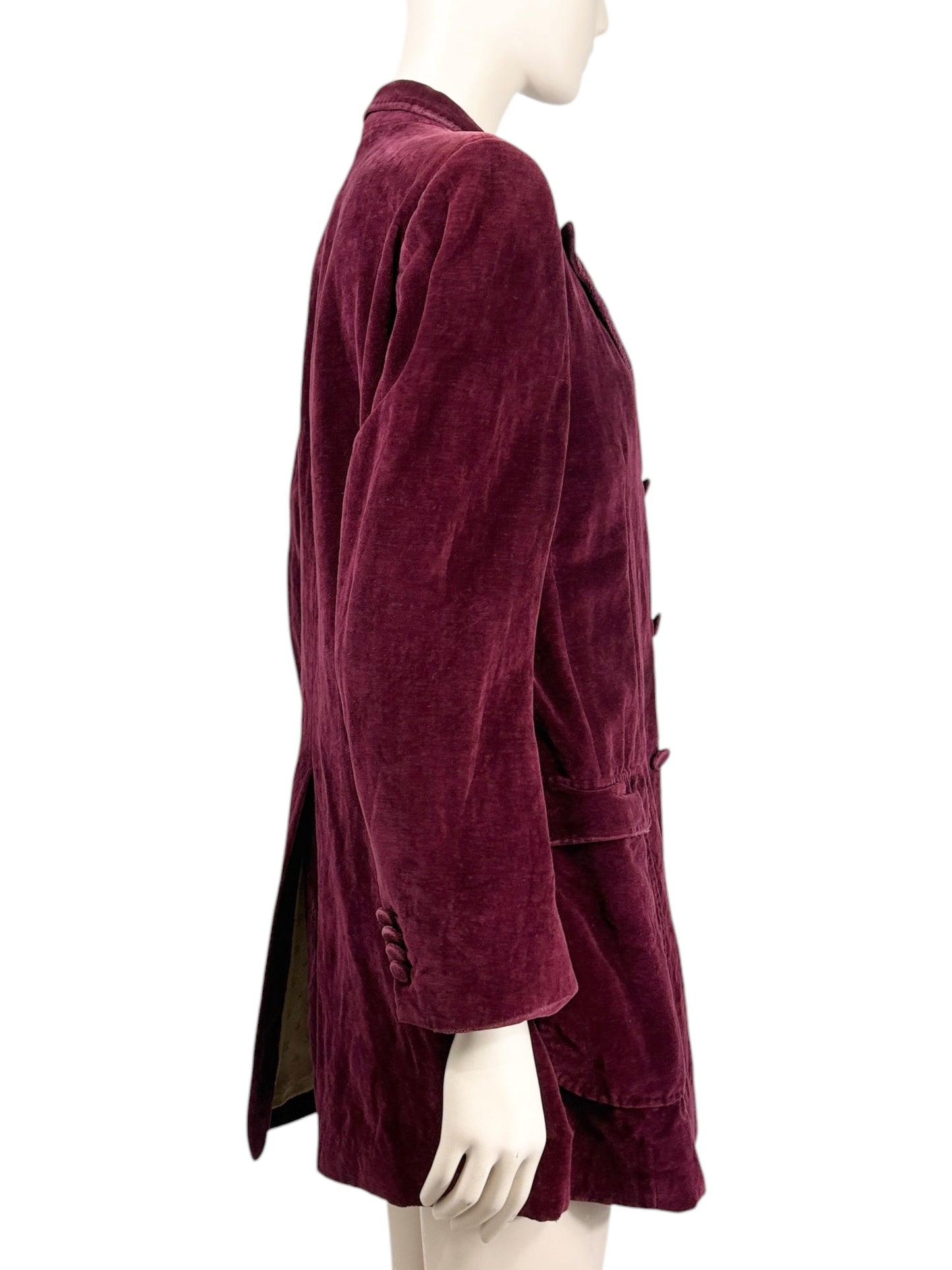 Gucci Alessandro Michele Fall 2020 Look 55 burgundy velvet jacket