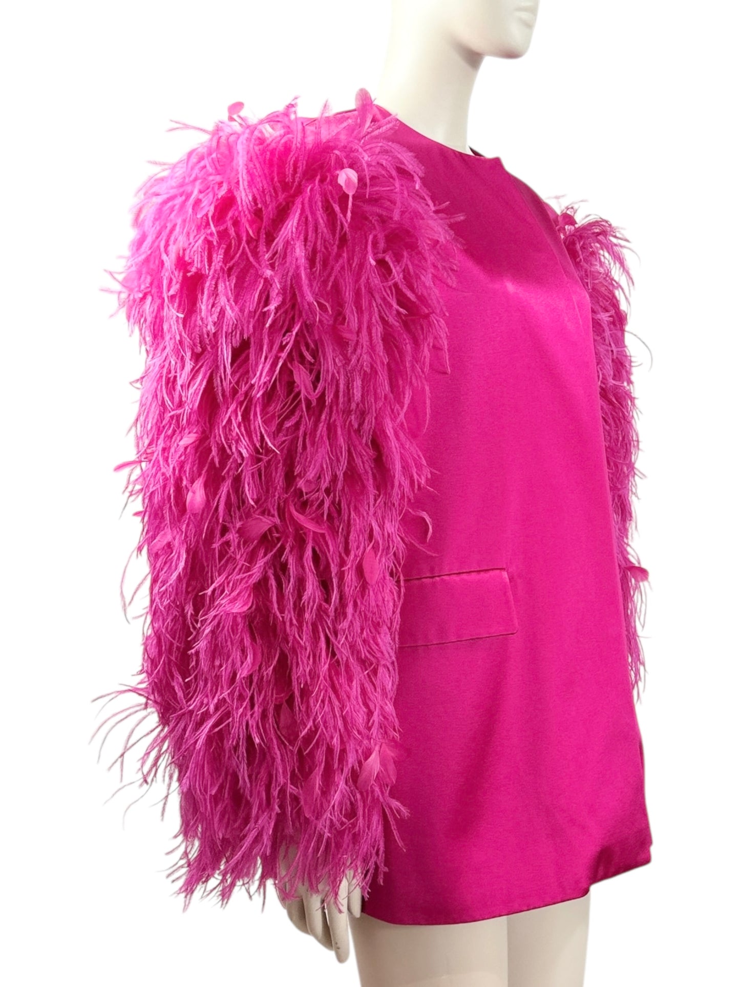 Gucci_Alessandro_Michele_Fall_2021_Look_76_Pink_satin_jacket_ostrich_feathers