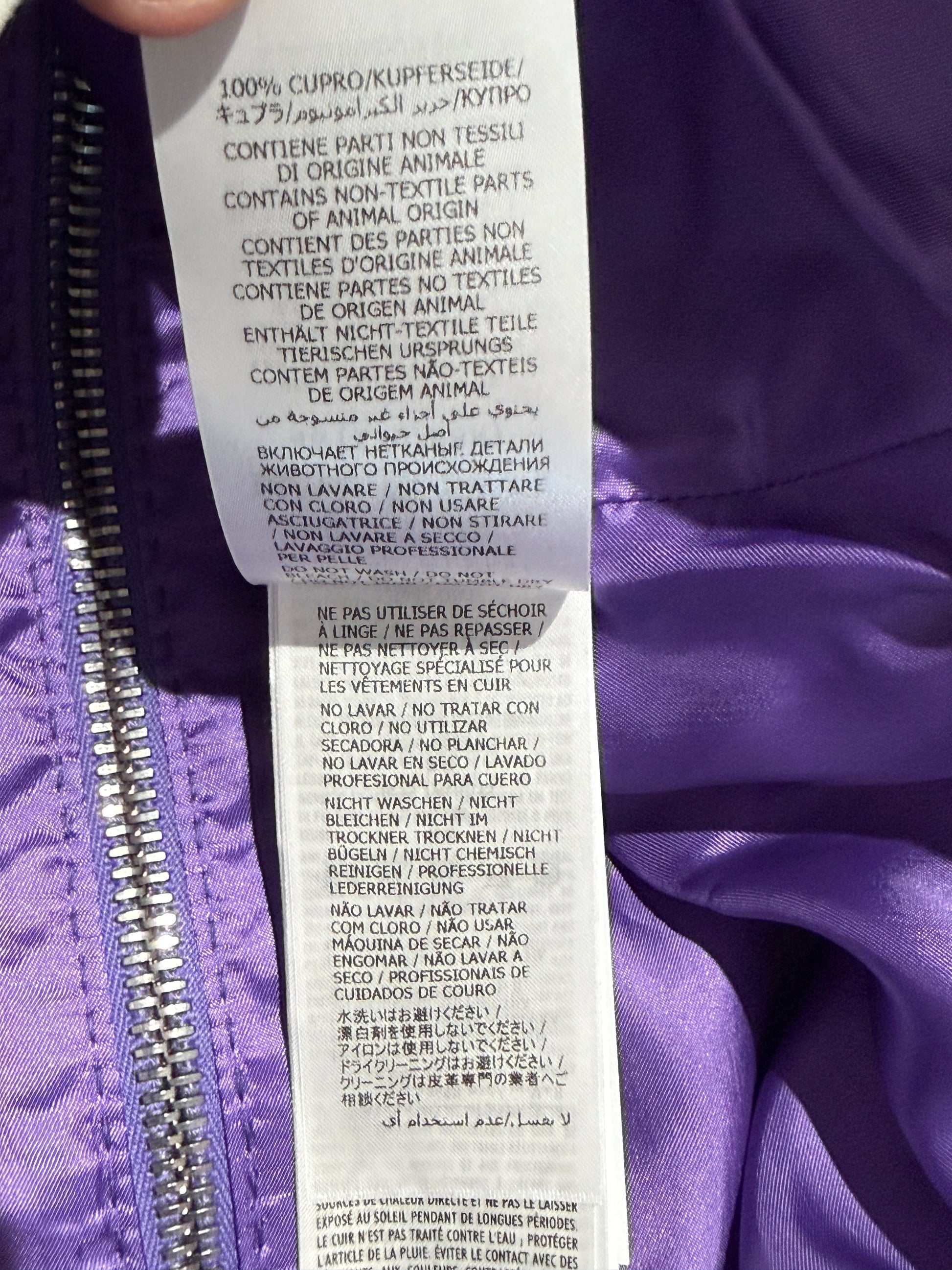 Gucci Alessandro Michele Resort 2023 Look 99 Purple patent mini cape