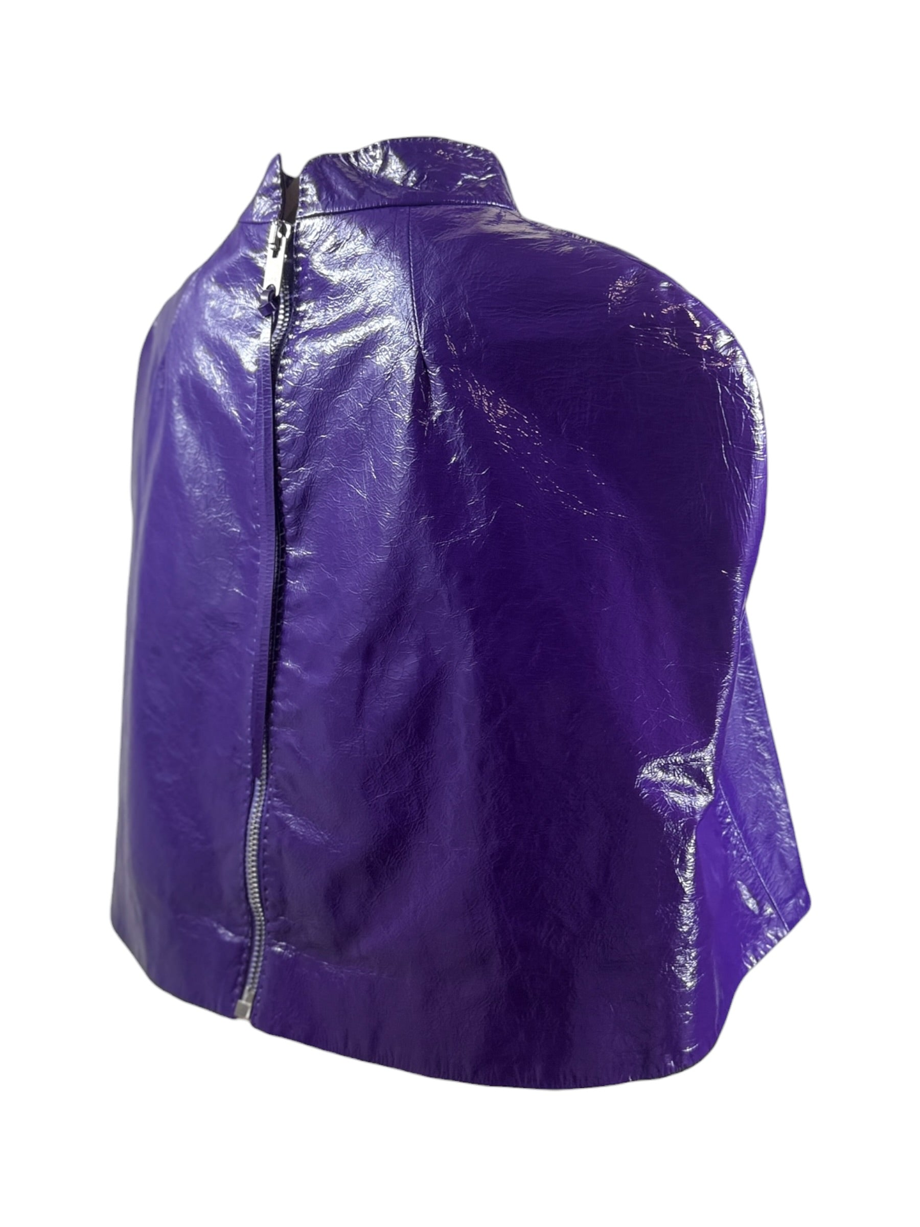 Gucci Alessandro Michele Resort 2023 Look 99 Purple patent mini cape