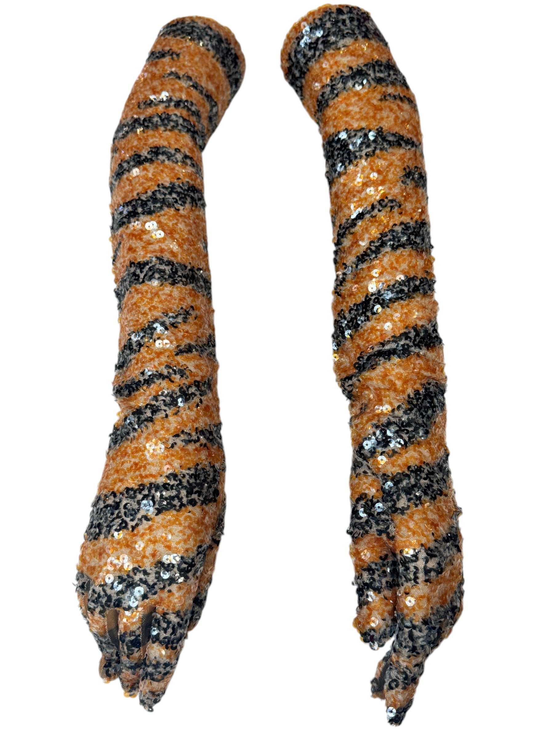 Gucci Alessandro Michele spring 2023 look 33  pair long sequined gloves tiger