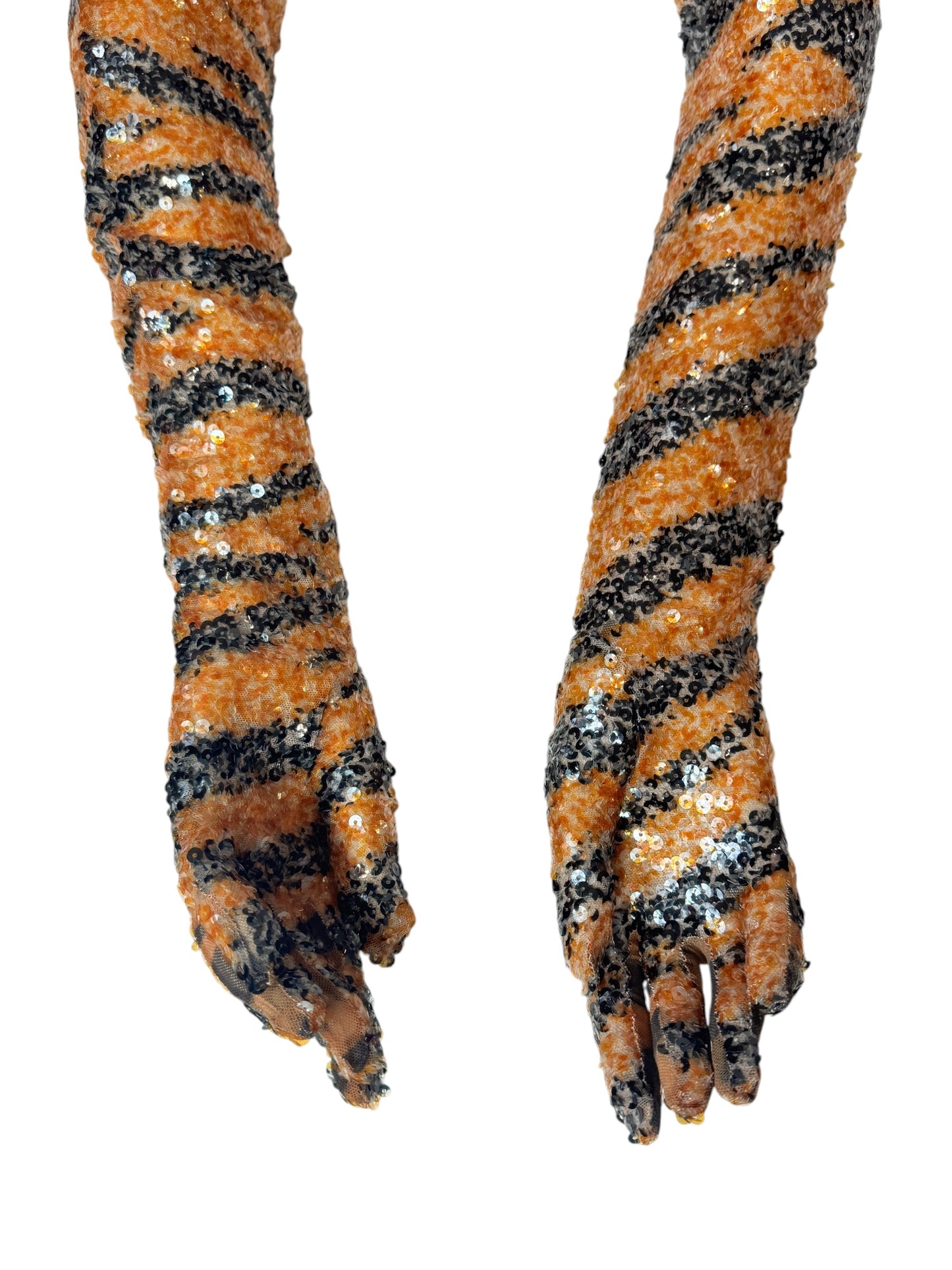 Gucci Alessandro Michele spring 2023 look 33  pair long sequined gloves tiger