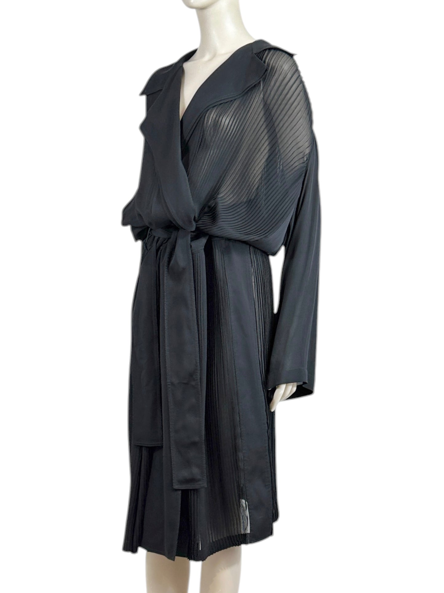 Gucci Frida Giannini Fall 2013 Black silk crepe trench coat