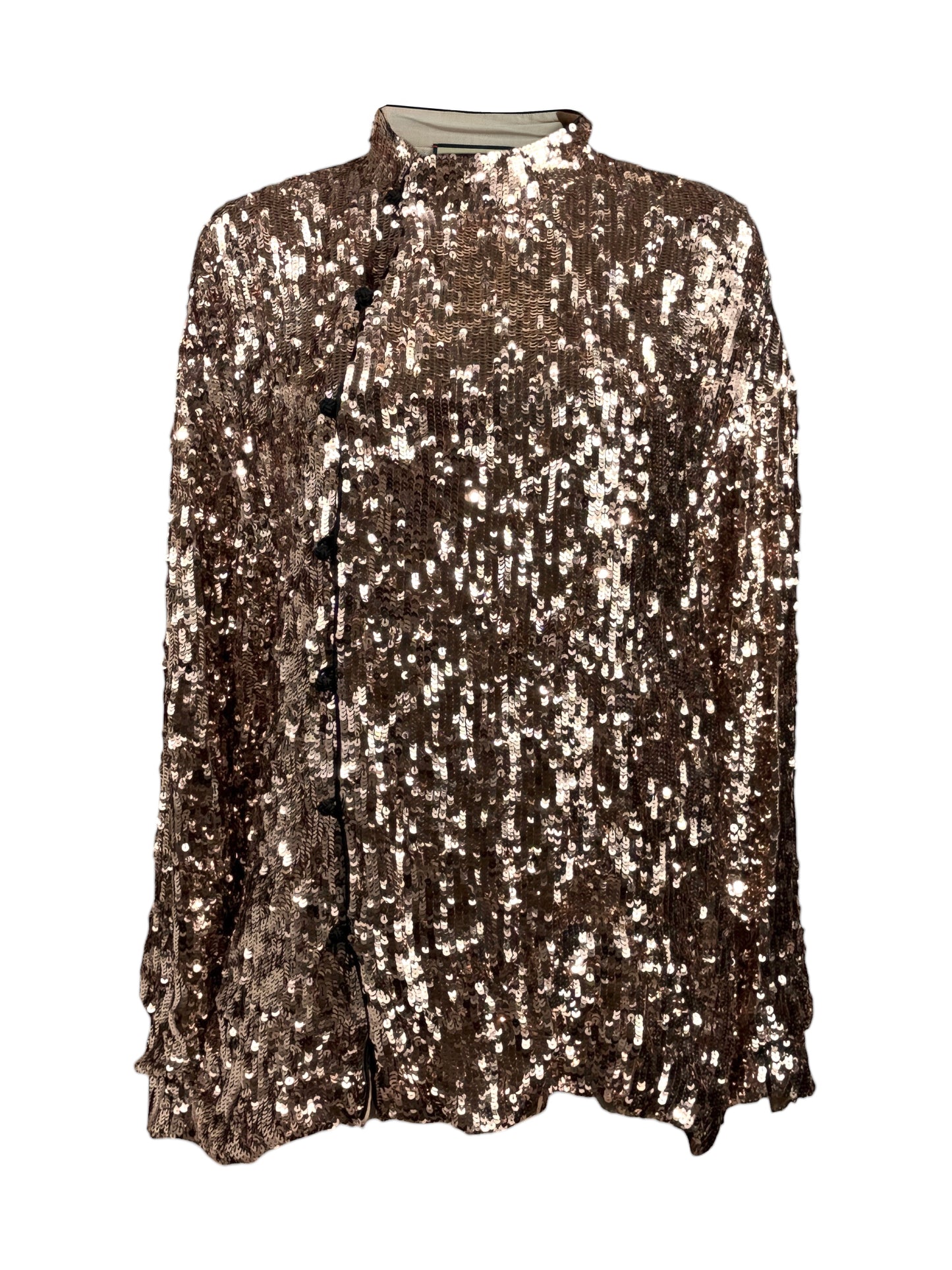 Gucci Salon Alessandro Michele Resort 2023 Look 77 Gold sequined cheongsam shirt