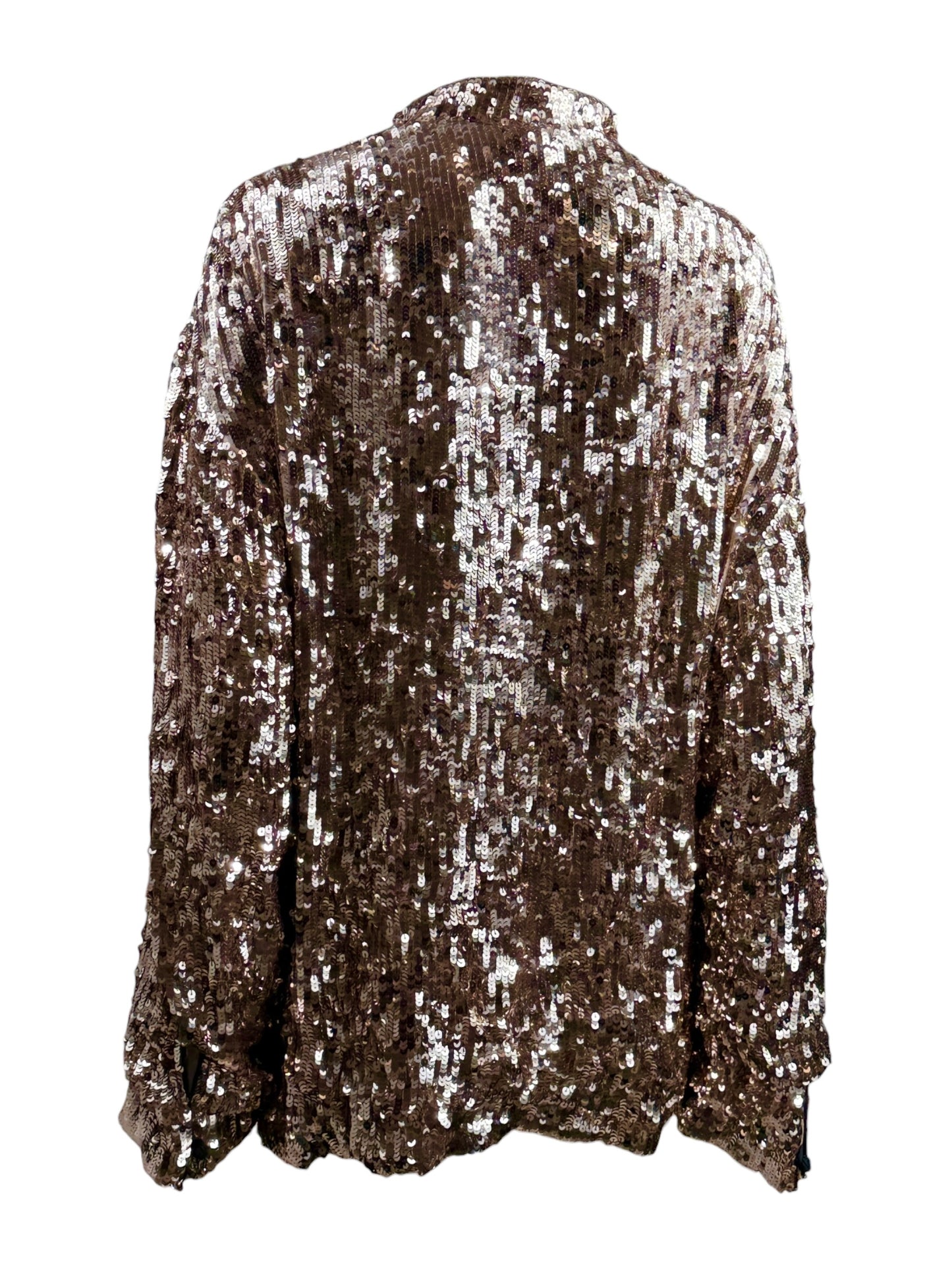 Gucci Salon Alessandro Michele Resort 2023 Look 77 Gold sequined cheongsam shirt
