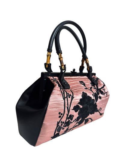 Gucci Tom Ford Spring 2003 Pink pleated kimono embroidered bag black silk