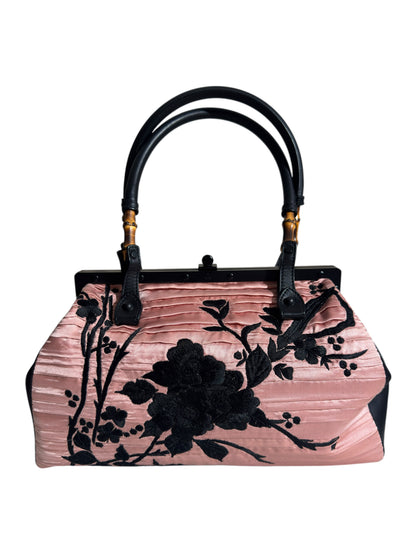 Gucci Tom Ford Spring 2003 Pink pleated kimono embroidered bag black silk