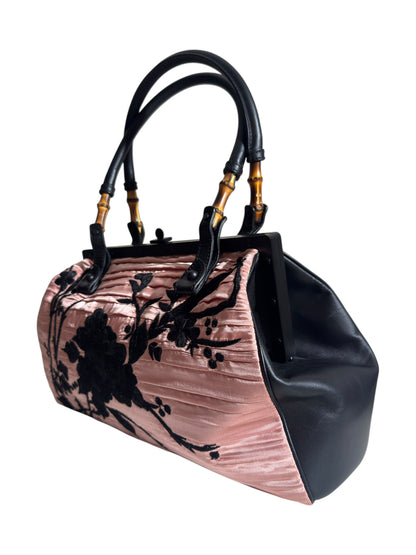 Gucci Tom Ford Spring 2003 Pink pleated kimono embroidered bag black silk