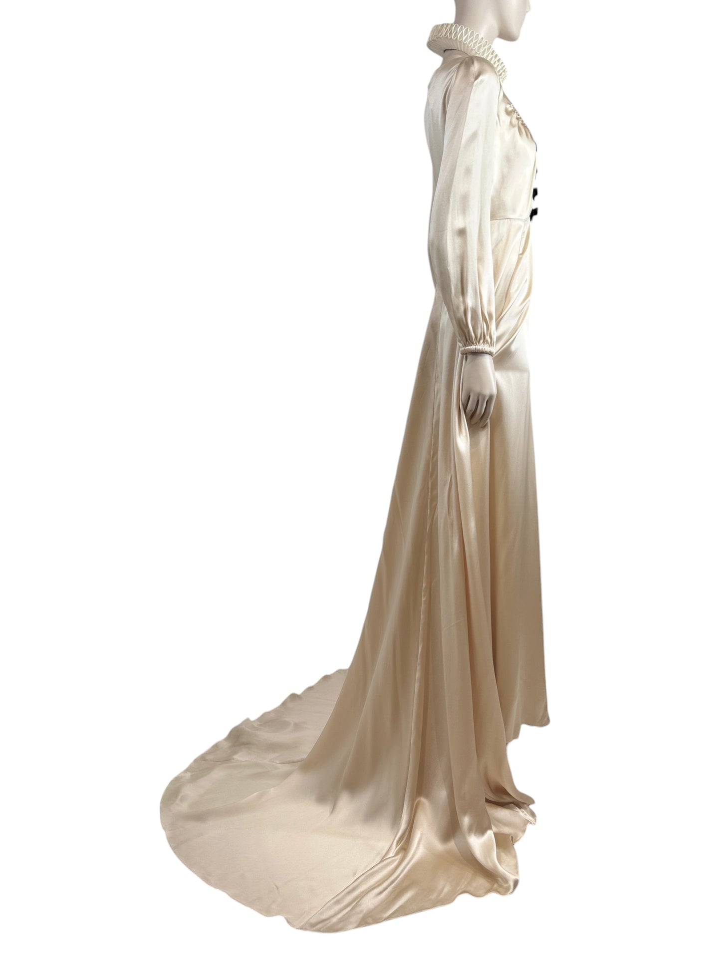 Gucci Unicum Alessandro Michele maxi collar dress