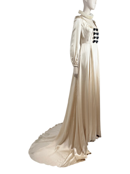 Gucci Unicum Alessandro Michele maxi collar dress
