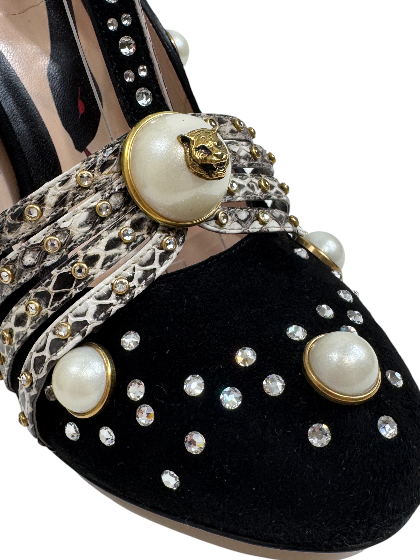 Gucci black velvet pumps pearls crystals