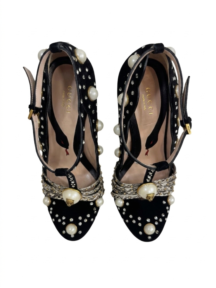 Gucci black velvet pumps pearls crystals