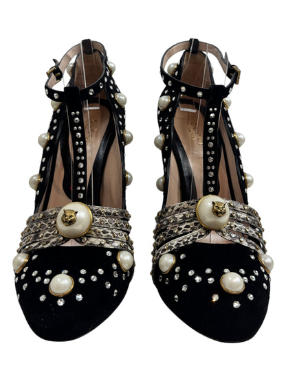 Gucci black velvet pumps pearls crystals