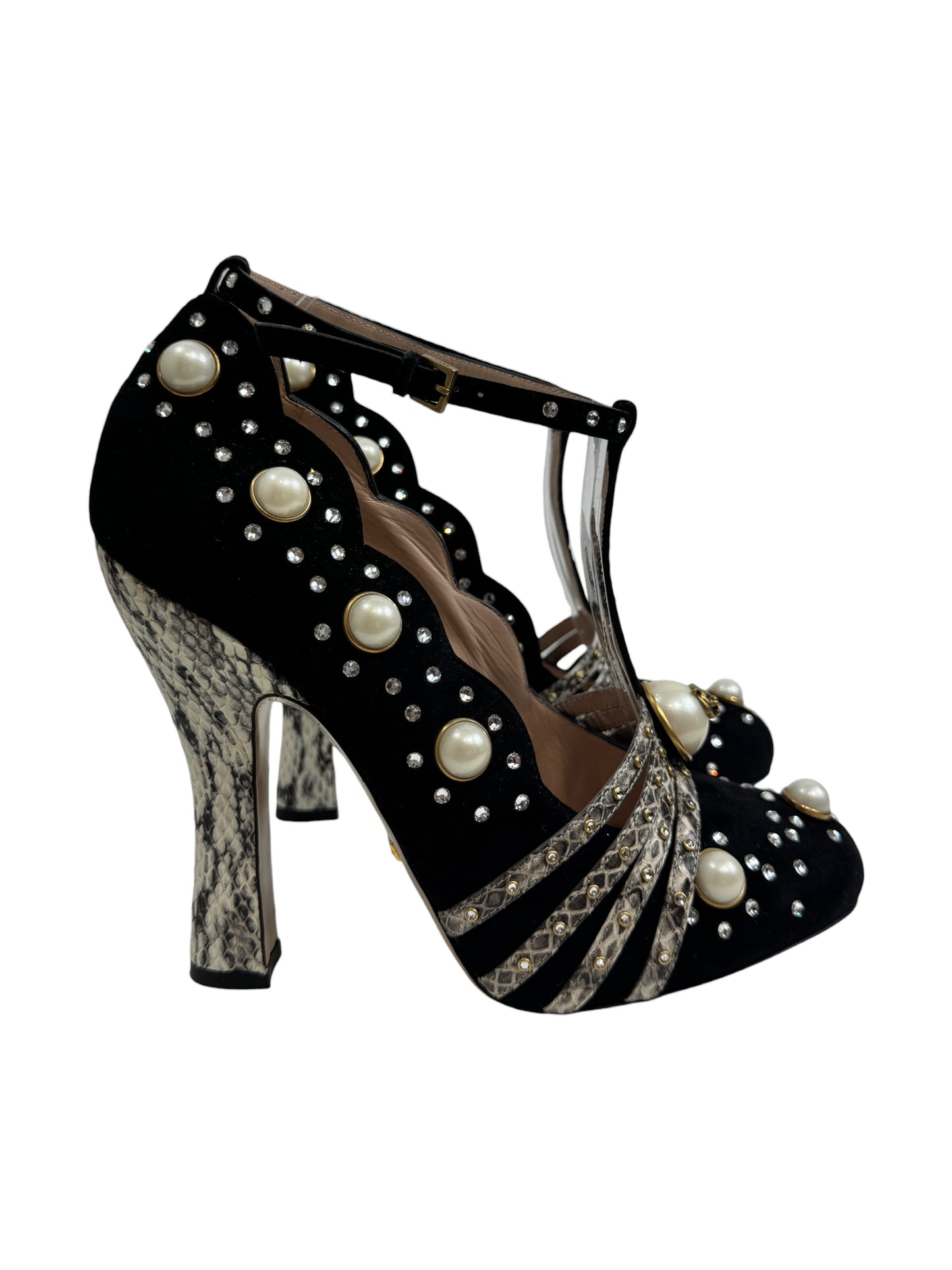 Gucci black velvet pumps pearls crystals
