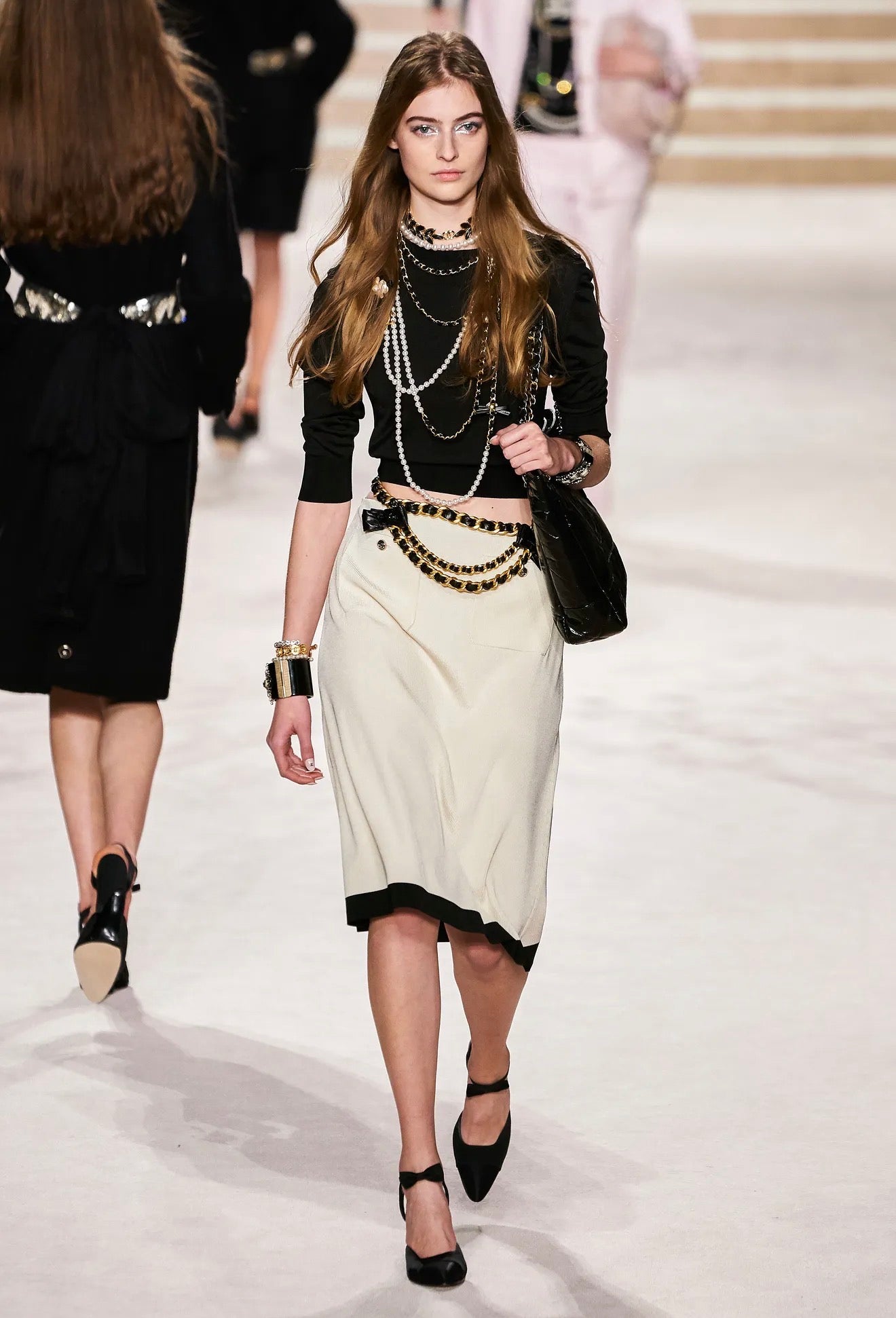 Chanel X Virginie Viard Collection Métiers d’Art Prefall 2020 « Paris - 31 rue Cambon »