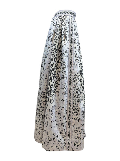 Leonard Georg Lux Fall 2022 Look 1 Maxi satin leopard printed skirt