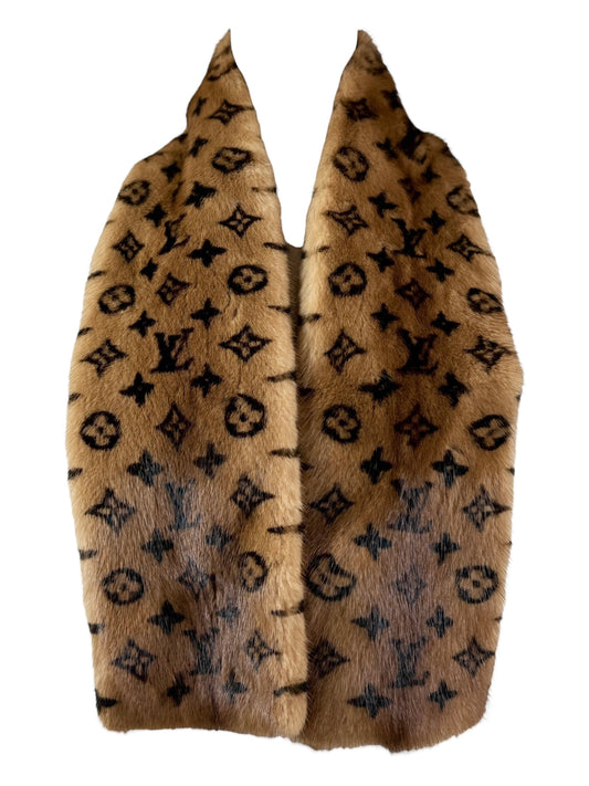 Louis Vuitton Monogram mink scarf