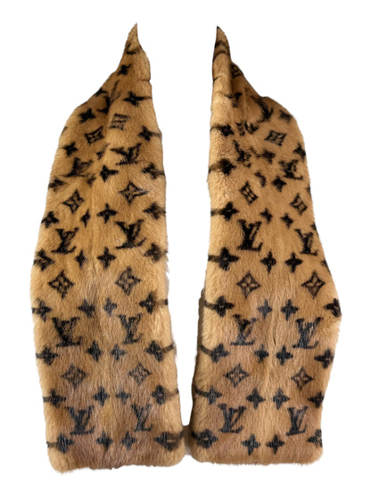 Louis Vuitton Monogram mink scarf