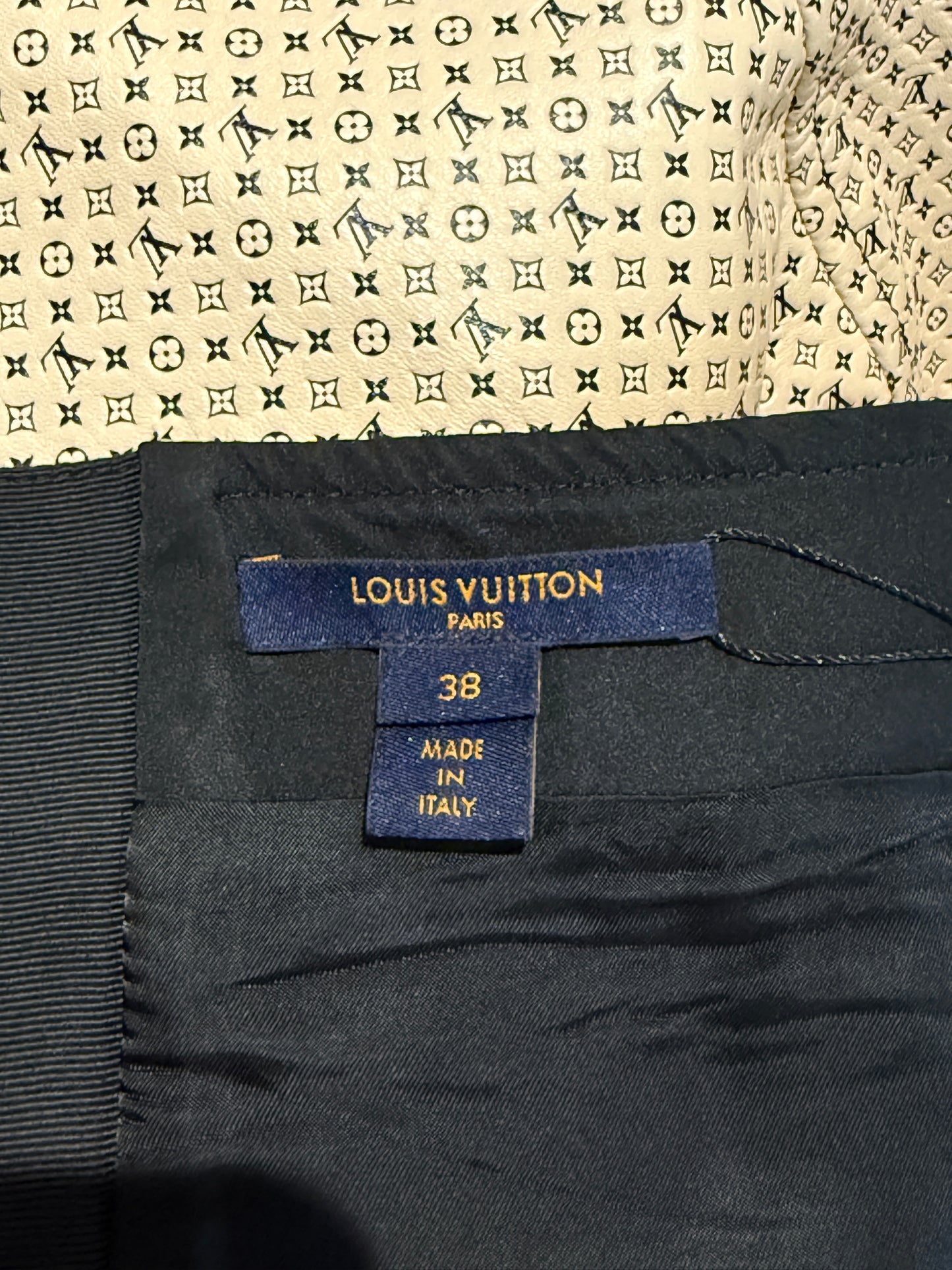 Louis Vuitton Nicolas Ghesquieres 2020 leather skirt