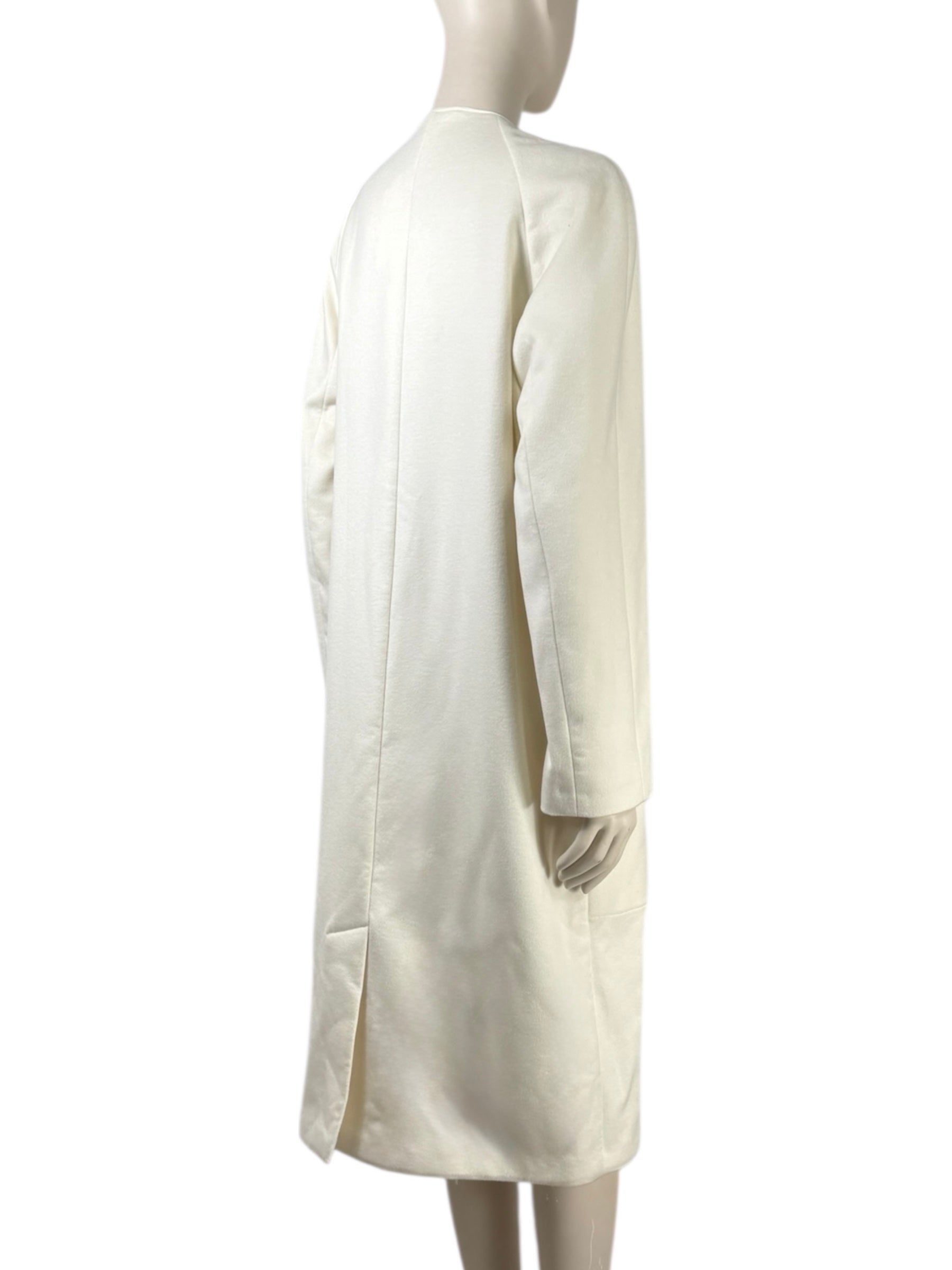 Maison_Margiela_John_Galliano_-_Autumn_Winter_2017-2018_-_Ecru_cashmere_coat