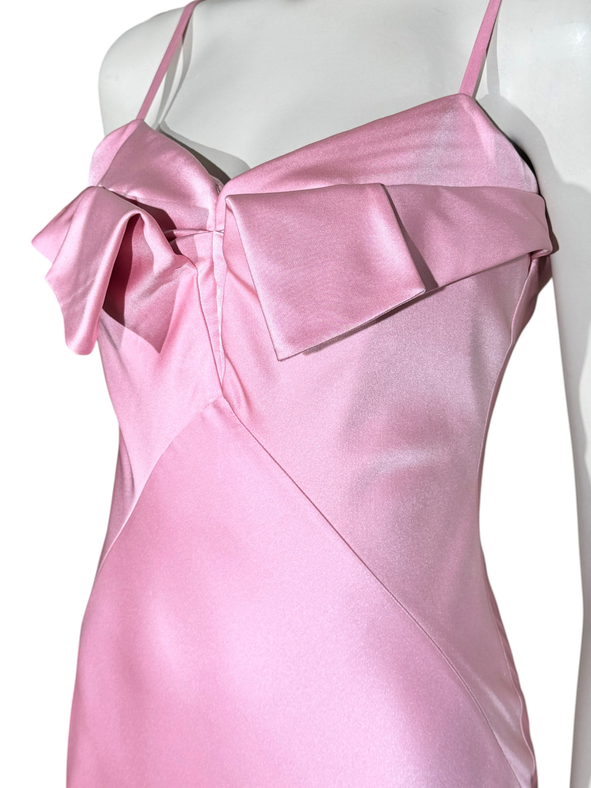 McQueen Sarah McGirr 2025 Maxi pink satin dress
