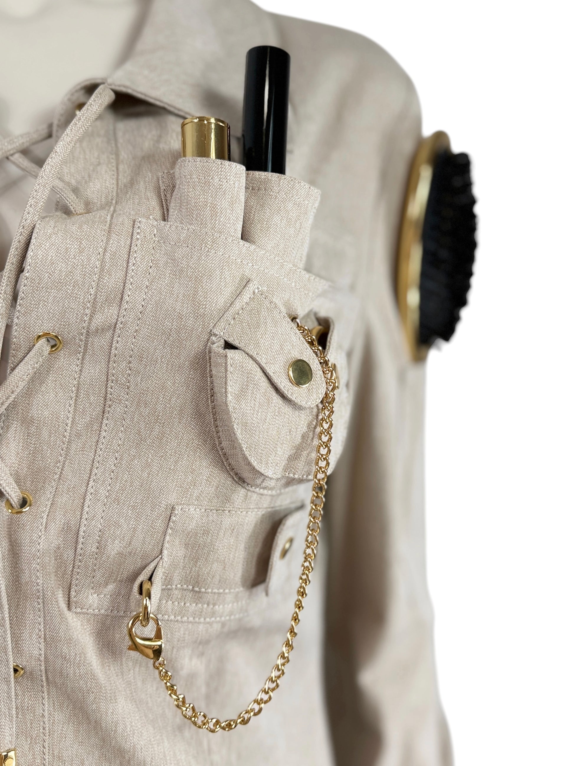 Moschino Couture Fall 2021 Look 30 Safari makeup jacket