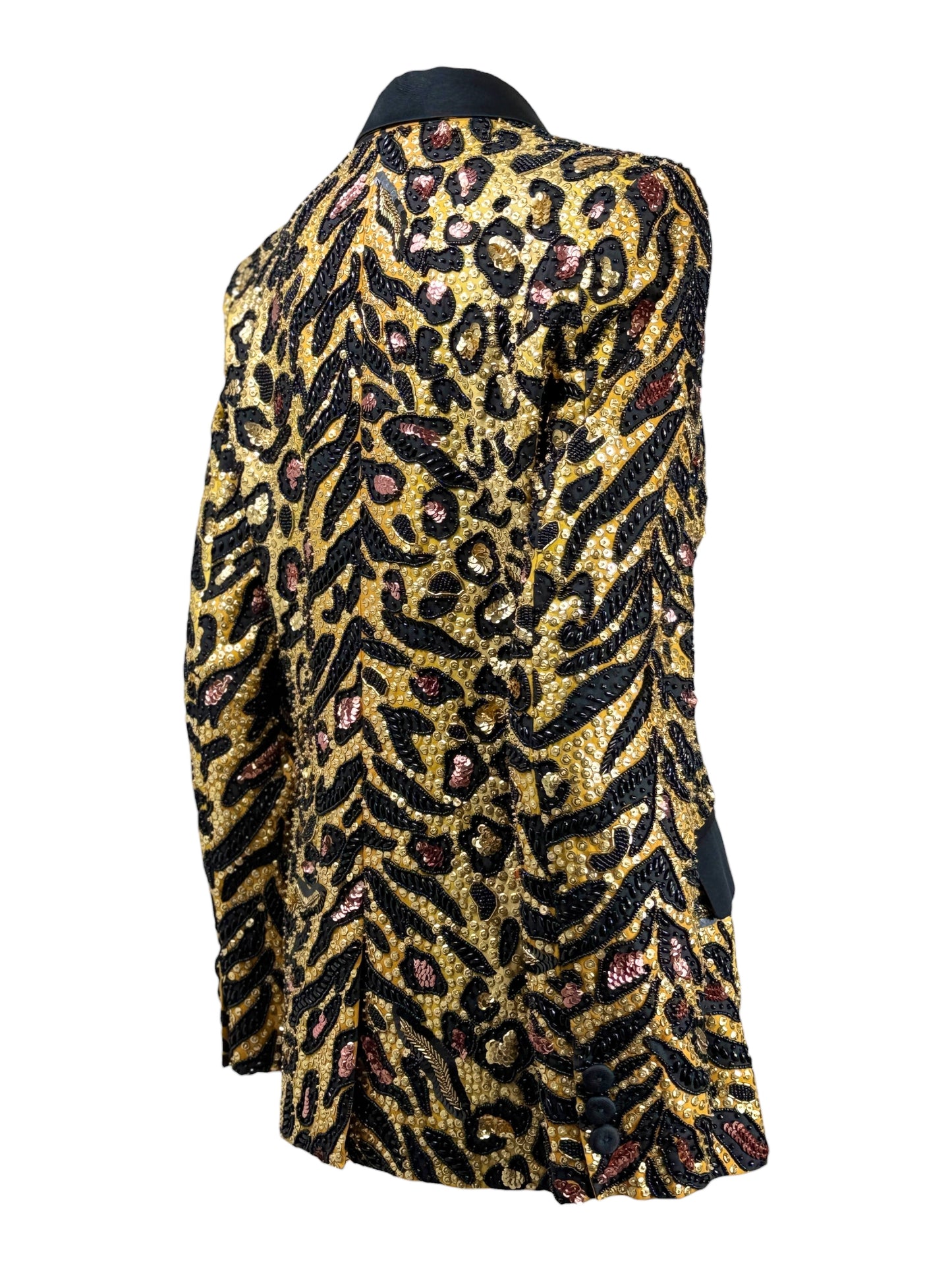 Moschino Couture Jeremy Scott Resort 2019 Look 58 Smoking tiger leopard jacket