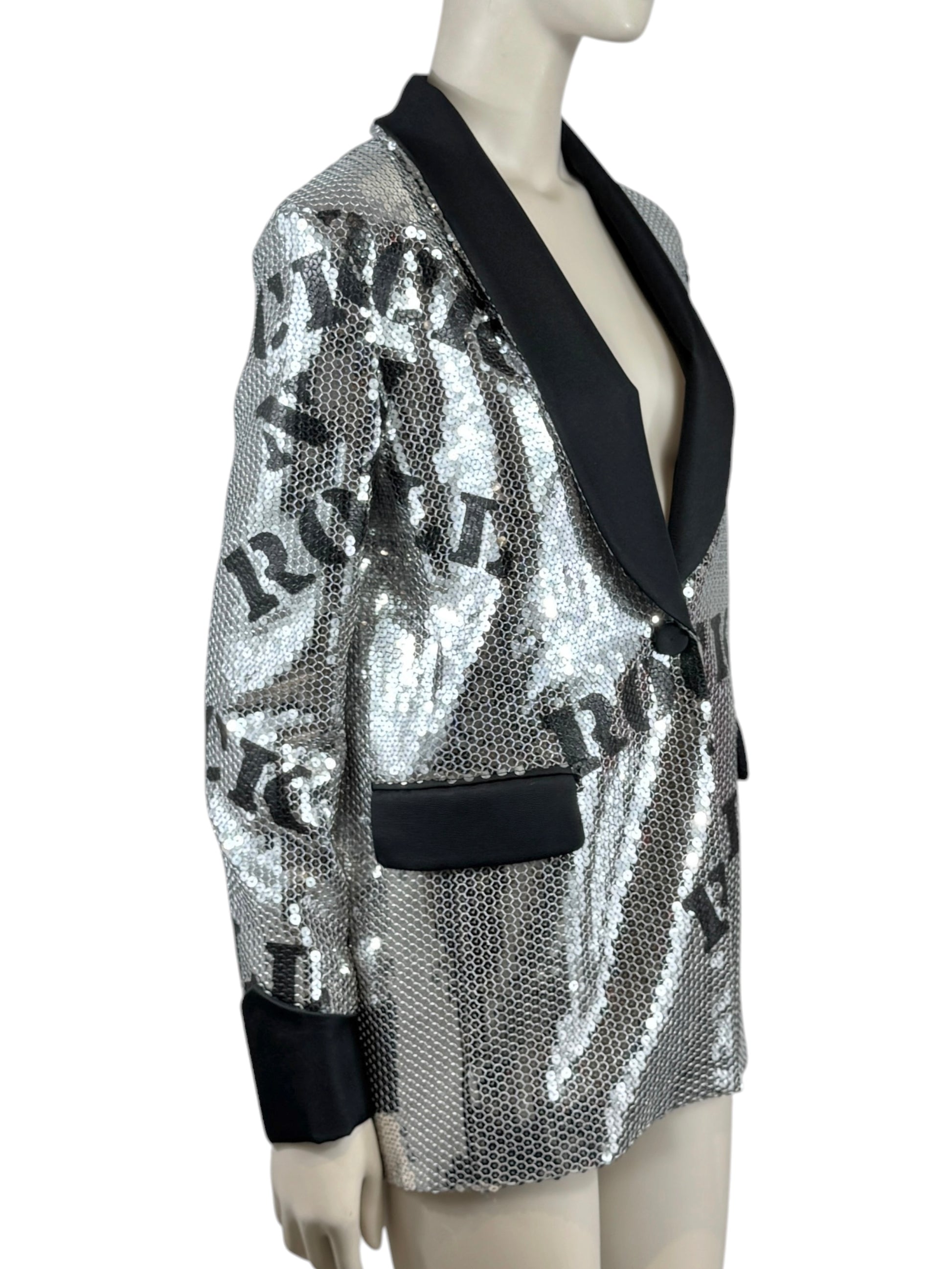 Moschino Couture Jeremy Scott Spring 2020 Look 72 Smoking sequined jacket