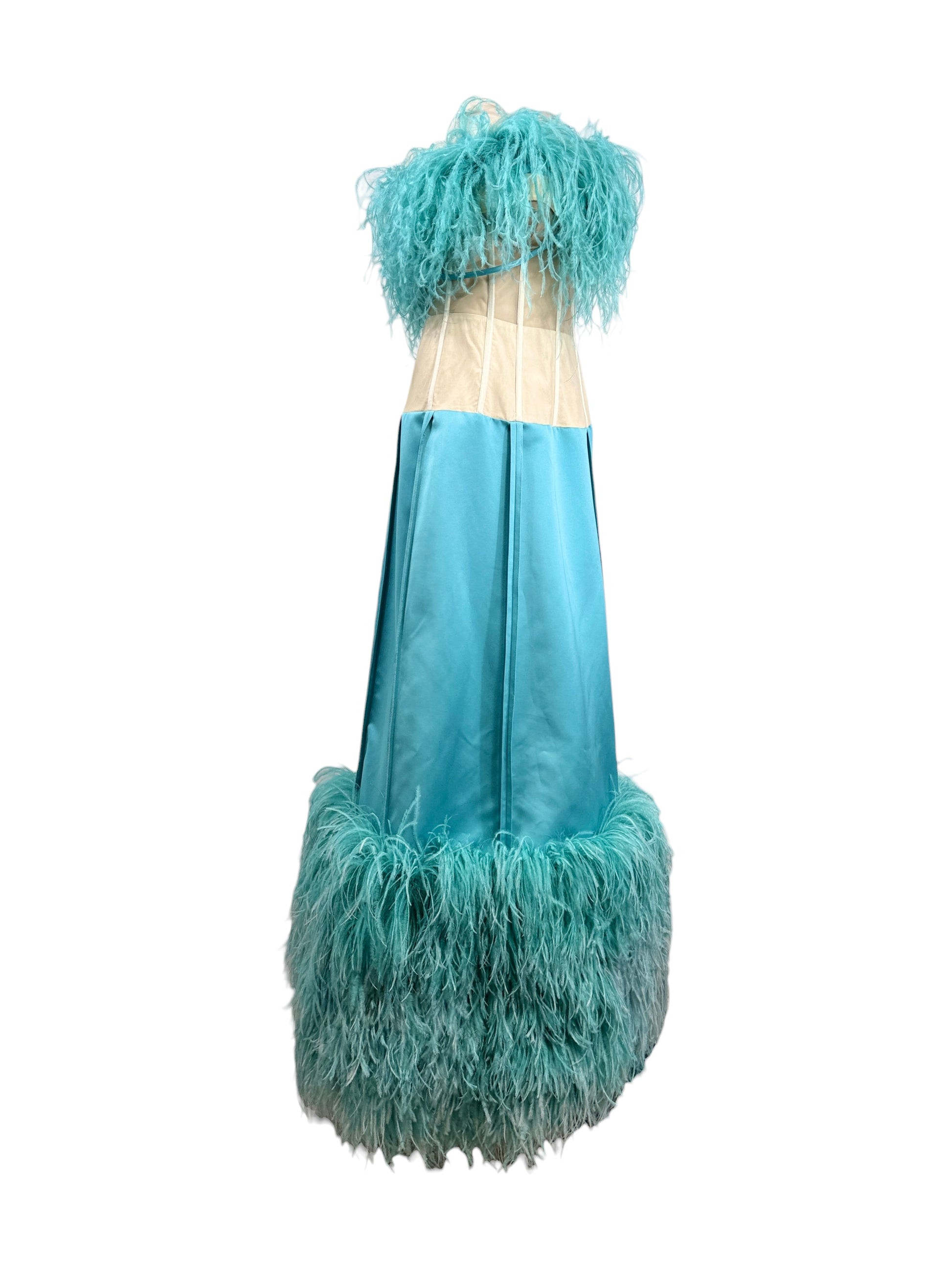 Moschino Couture Jeremy Scott Spring 2021 Look 38 Long bleu silk feathers dress