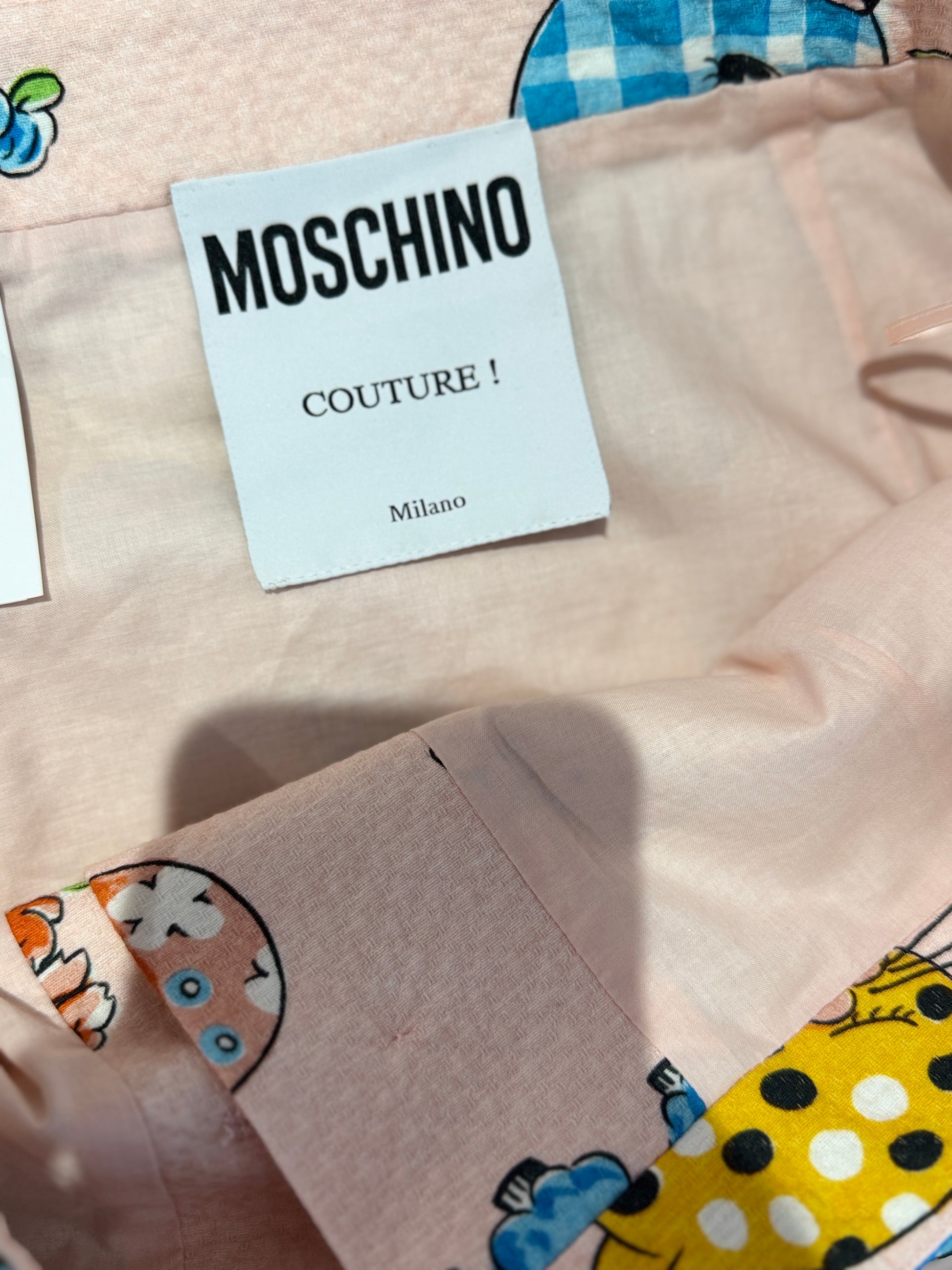 Moschino Couture Jeremy Scott Spring 2022 Look 24 Pink printed skirt