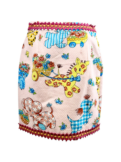 Moschino Couture Jeremy Scott Spring 2022 Look 24 Pink printed skirt
