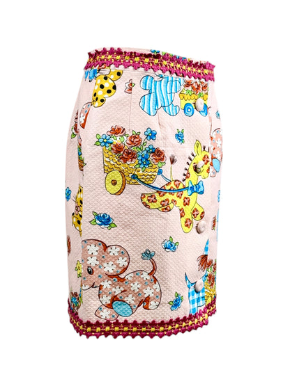 Moschino Couture Jeremy Scott Spring 2022 Look 24 Pink printed skirt