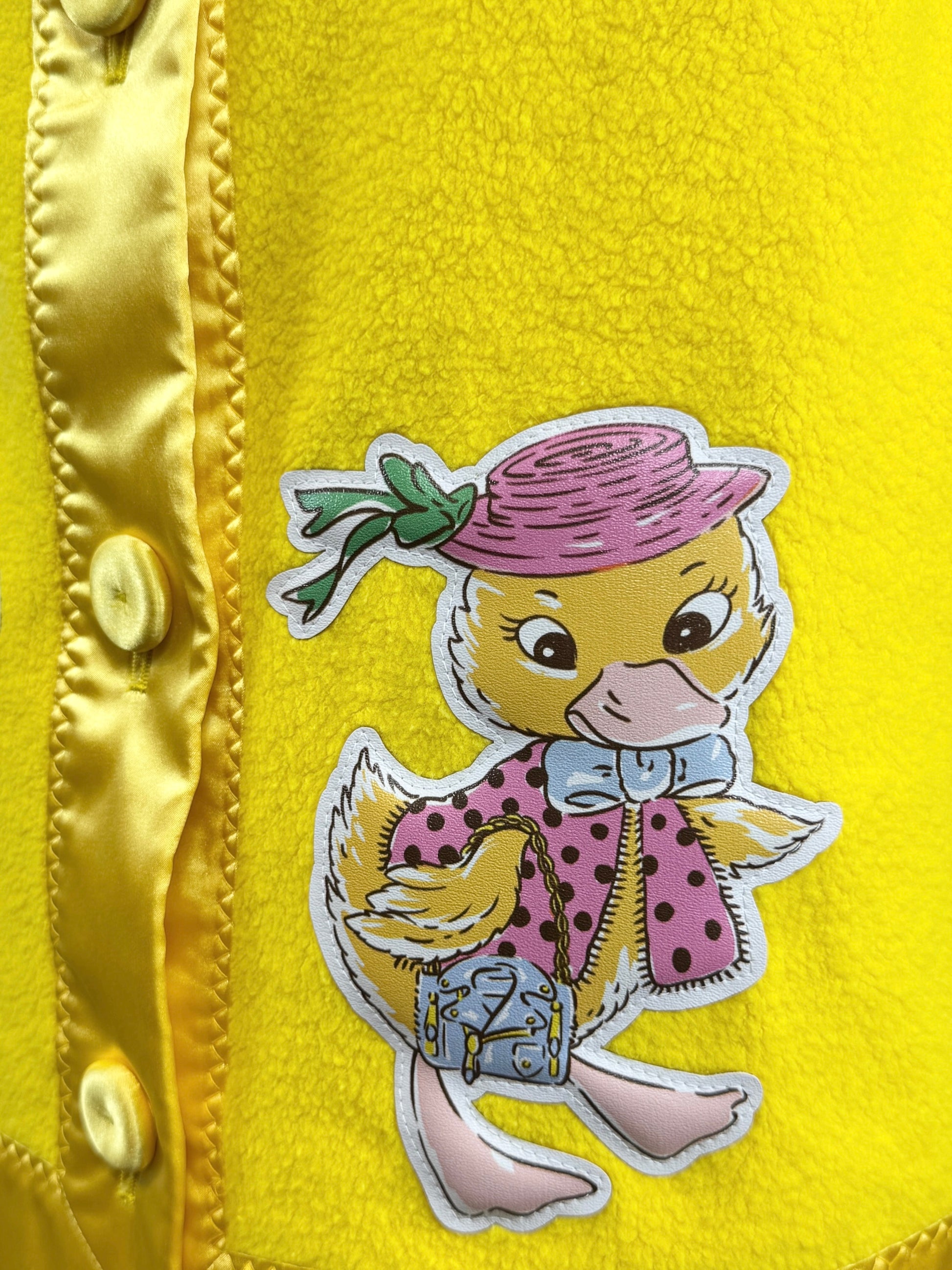 Moschino Couture Jeremy Scott Spring 2022 Yellow pink ensemble