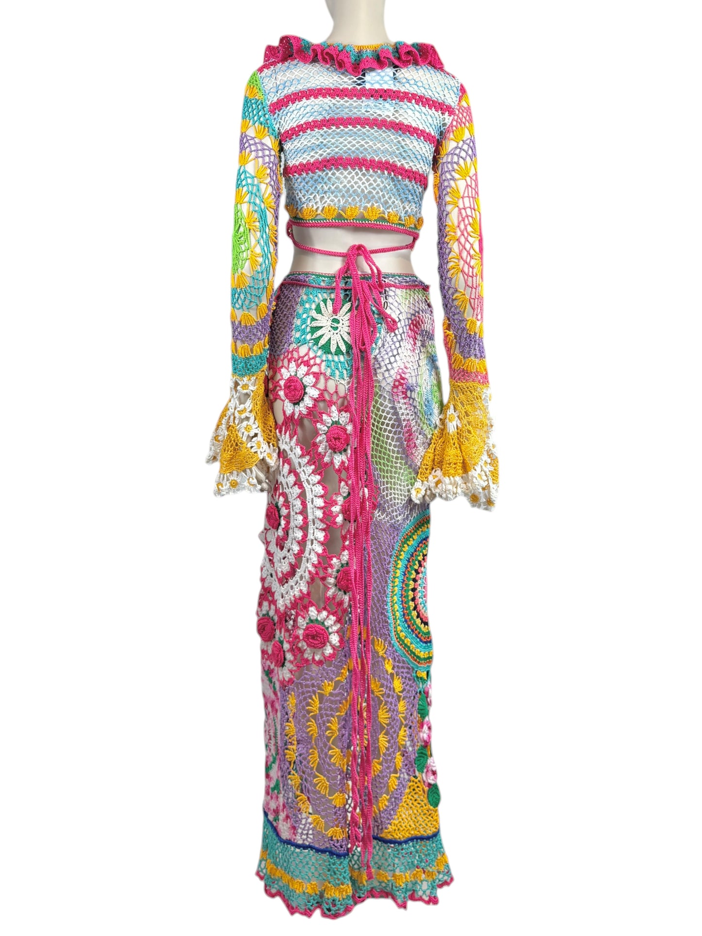 Moschino Couture X Jeremy Scott Resort 2023 Look 38 Multicolored crochet set