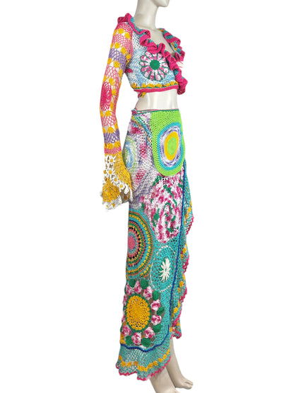 Moschino Couture X Jeremy Scott Resort 2023 Look 38 Multicolored crochet set
